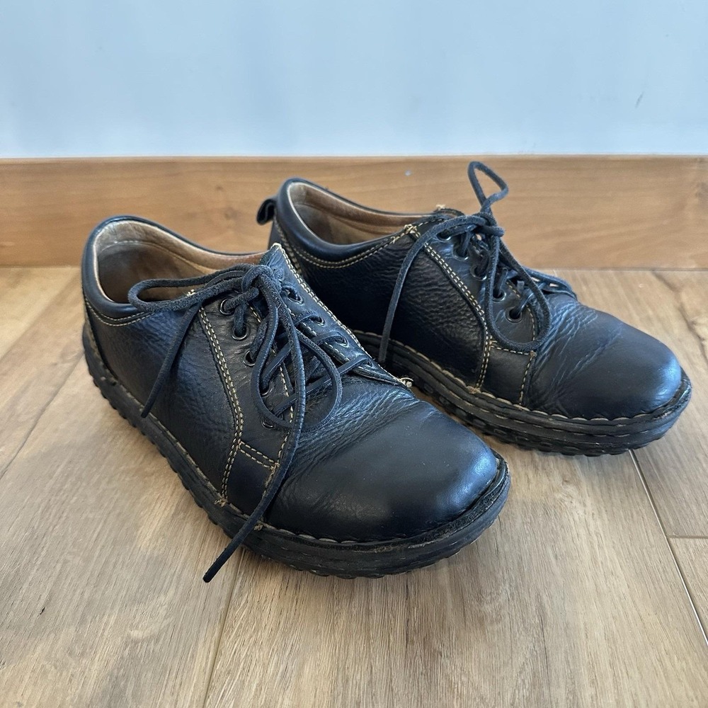 Vtg BORN Womens 6.5 Classic Blue Leather‎ Oxford Round Toe Lace Up Shoes Goth